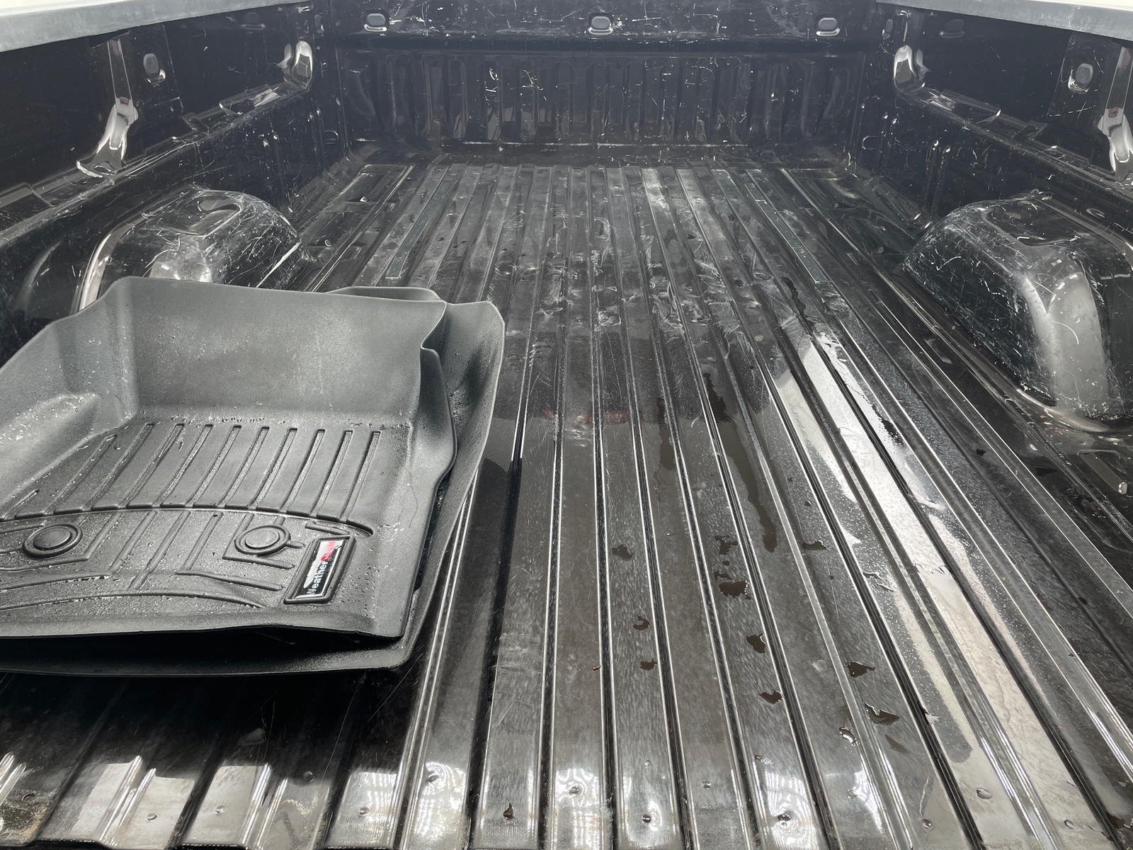 Thumbnail: 2018 Chevrolet Silverado 1500 - 6