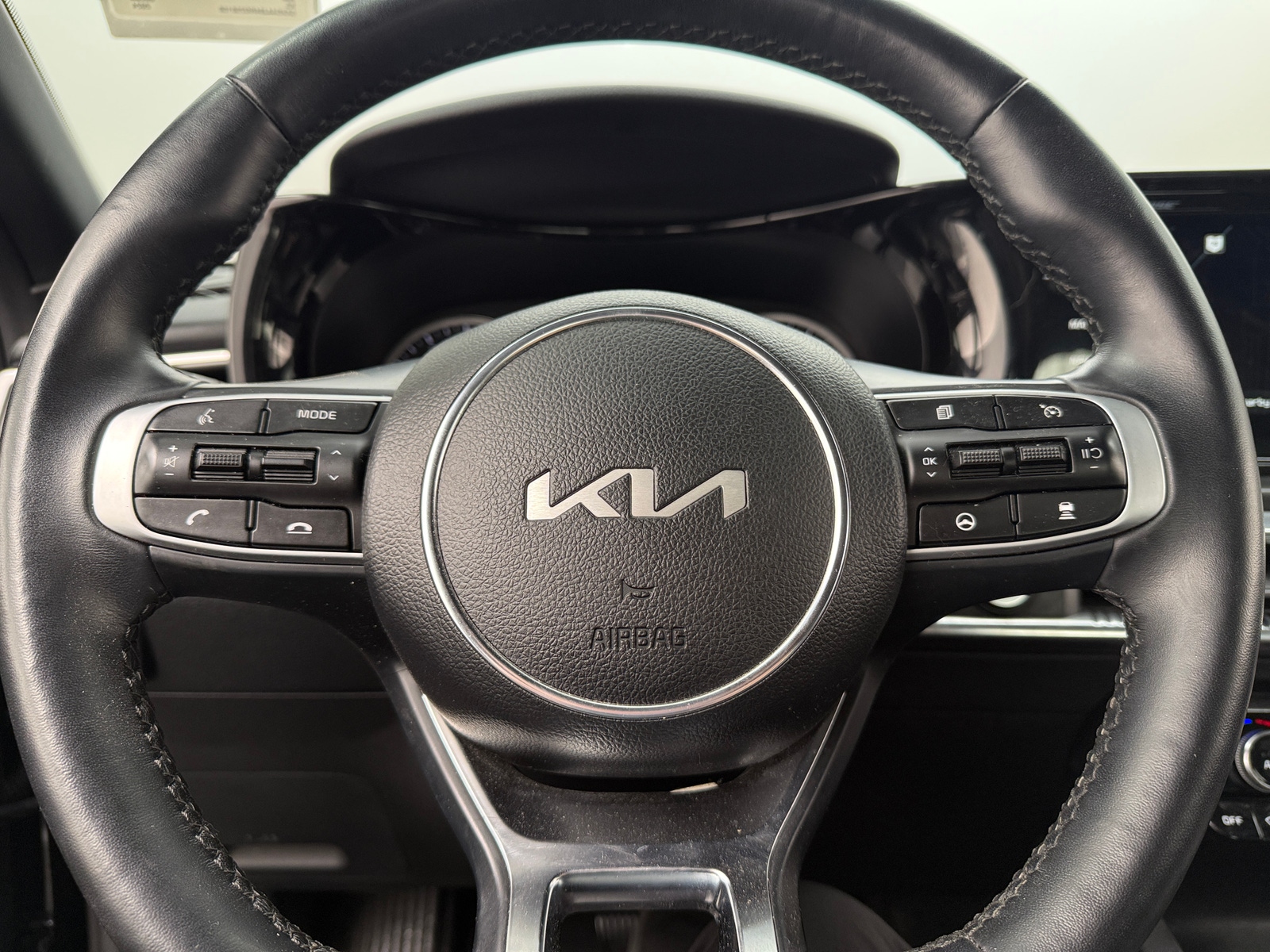 Thumbnail: 2024 Kia K5 - 4