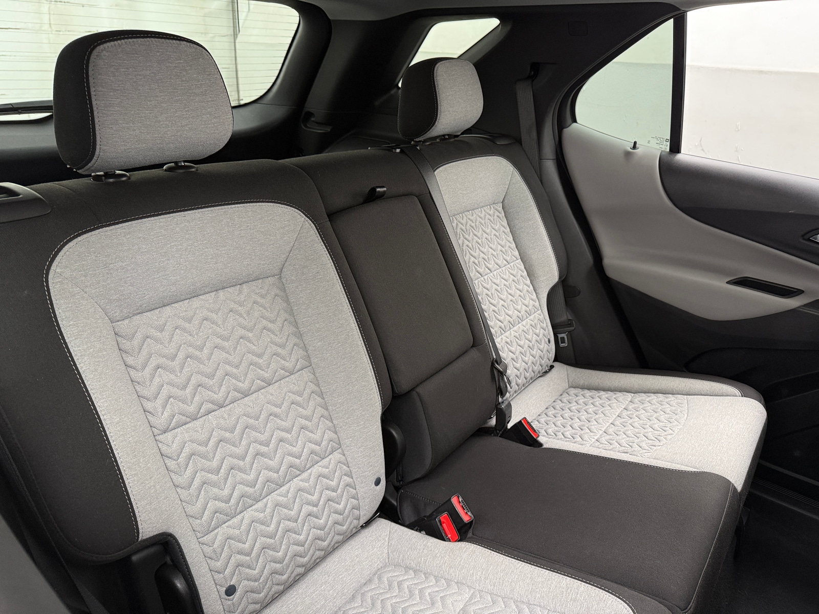 Thumbnail: 2023 Chevrolet Equinox - 6