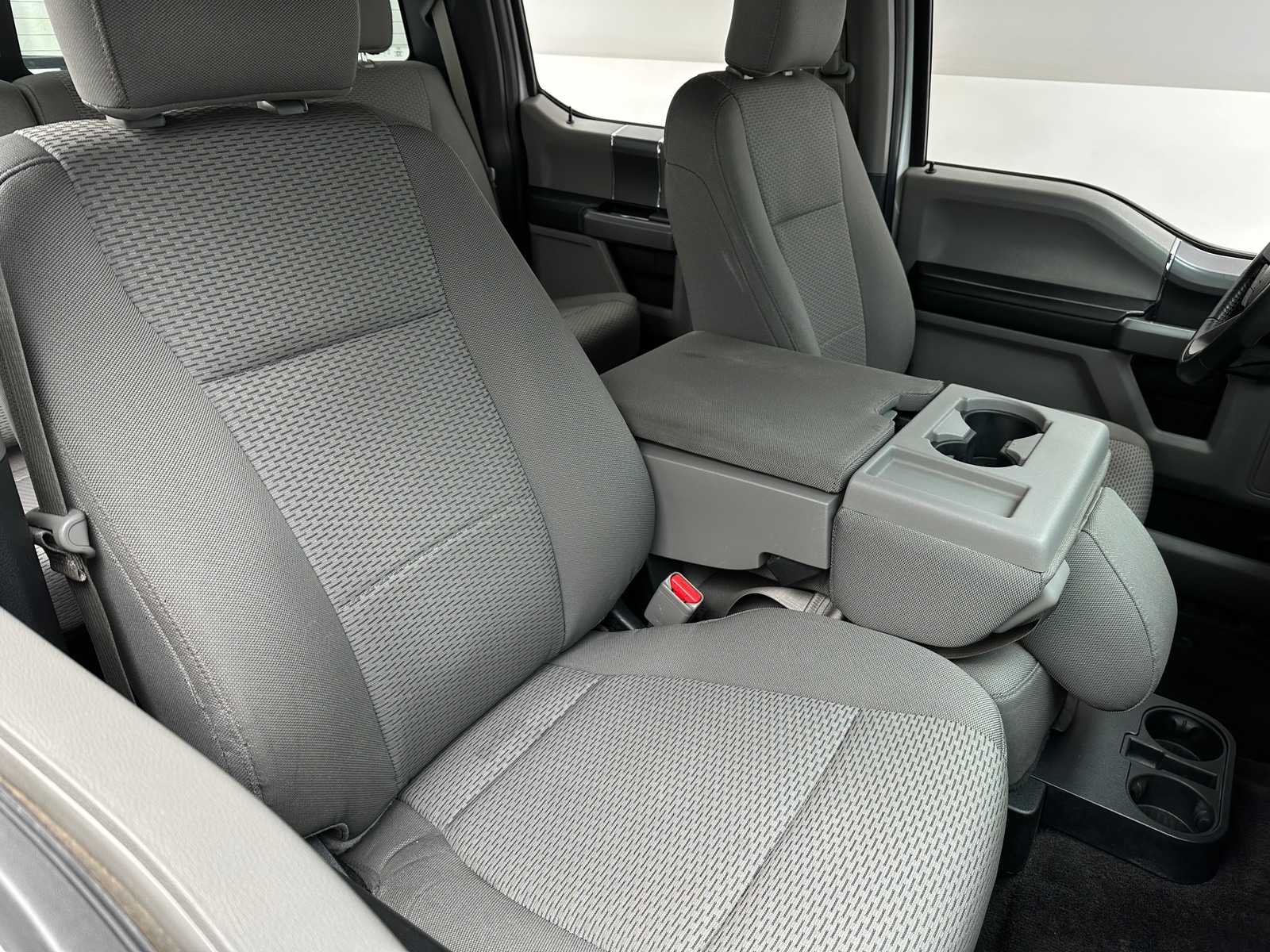 Thumbnail: 2017 Ford Econoline - 2