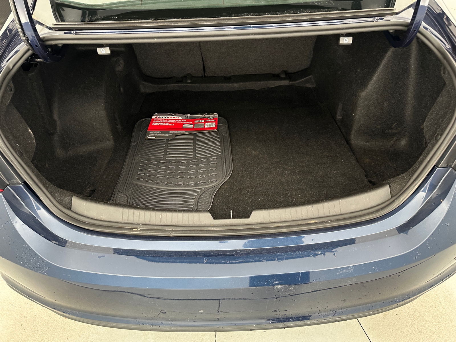 Thumbnail: 2022 Chevrolet Malibu - 7