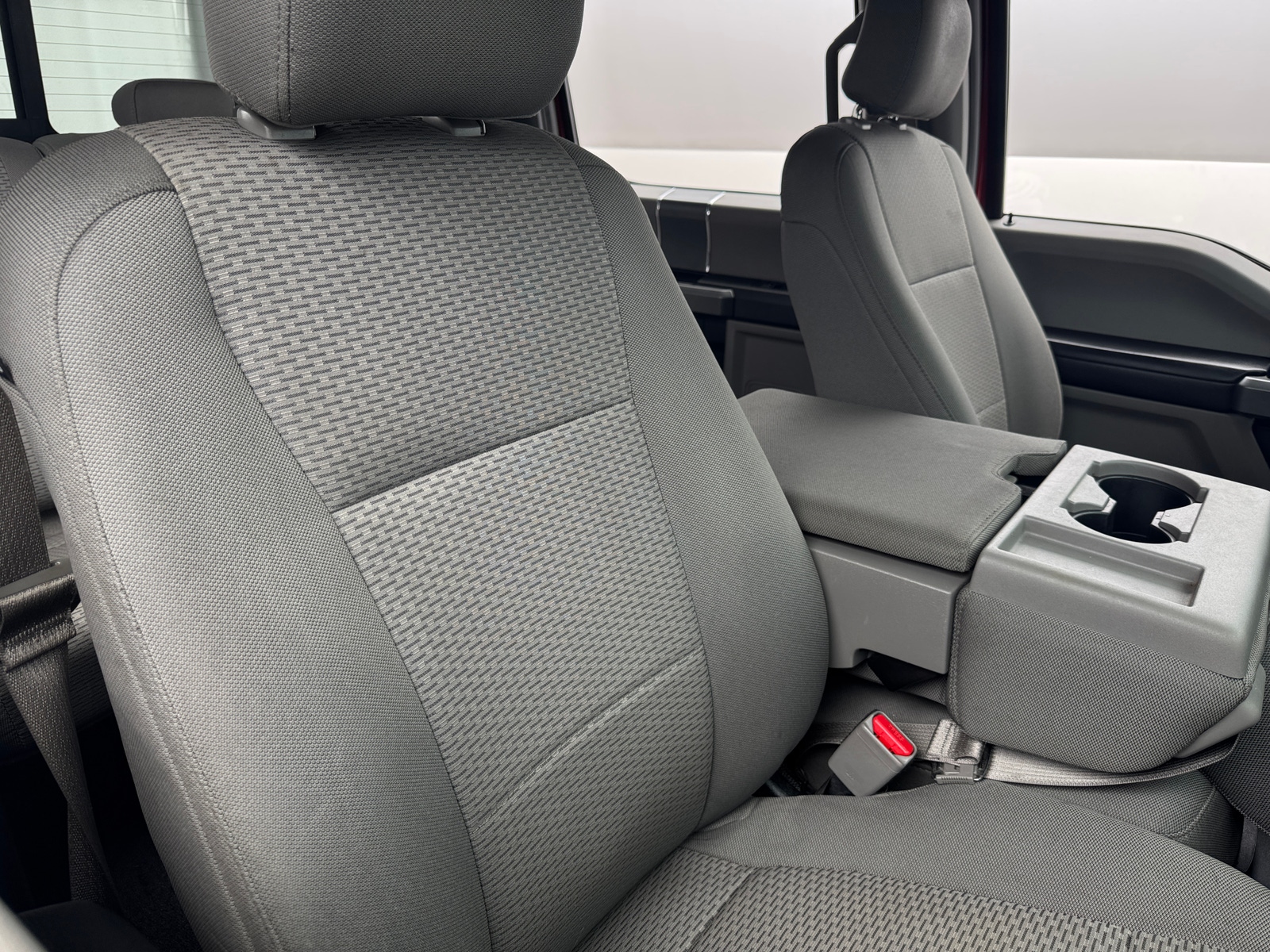 Thumbnail: 2016 Ford Econoline - 2