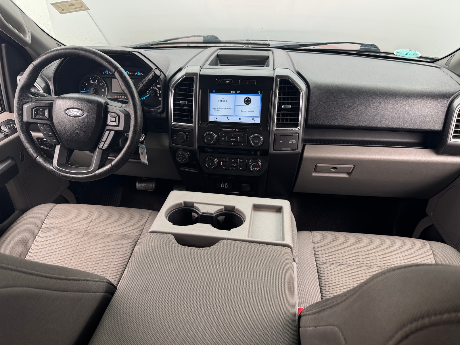 Thumbnail: 2016 Ford Econoline - 3