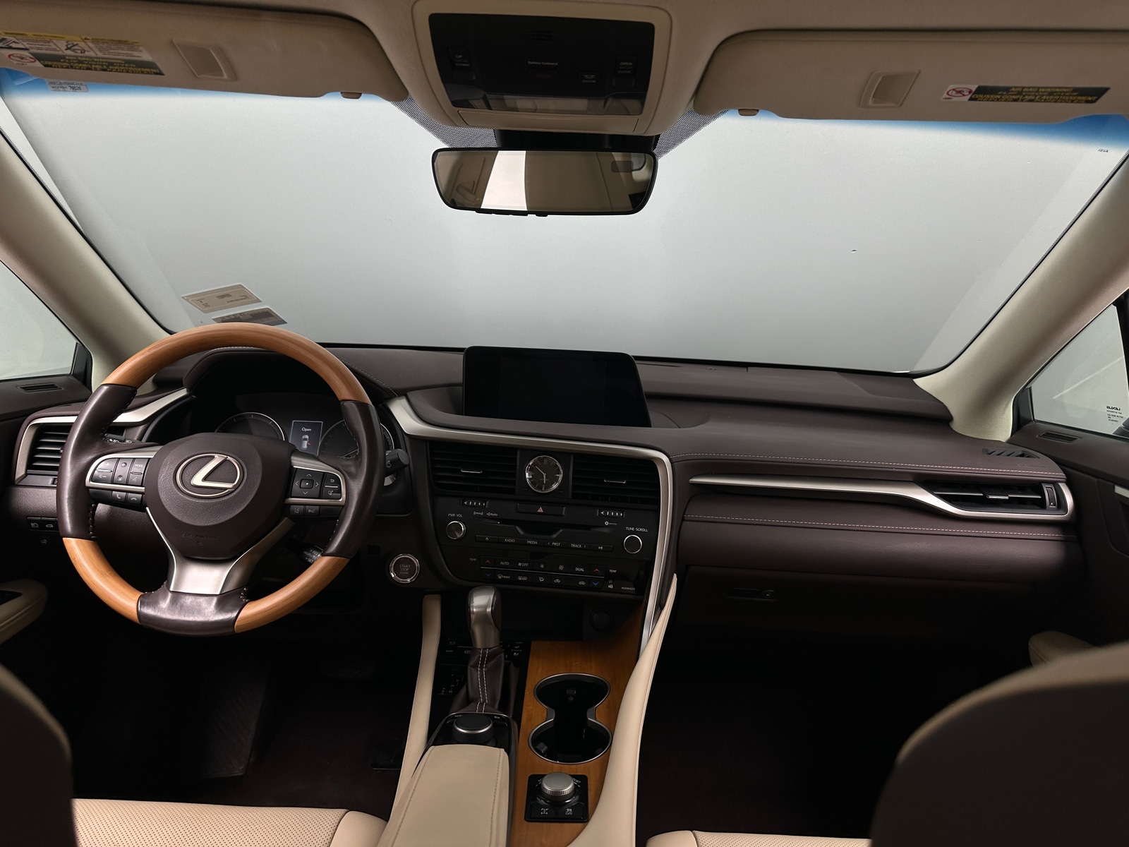 Thumbnail: 2019 Lexus RX - 3