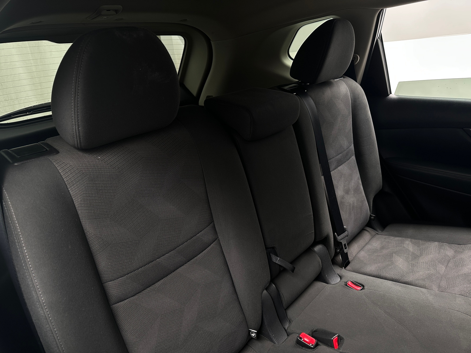 Thumbnail: 2016 Nissan Rogue - 6