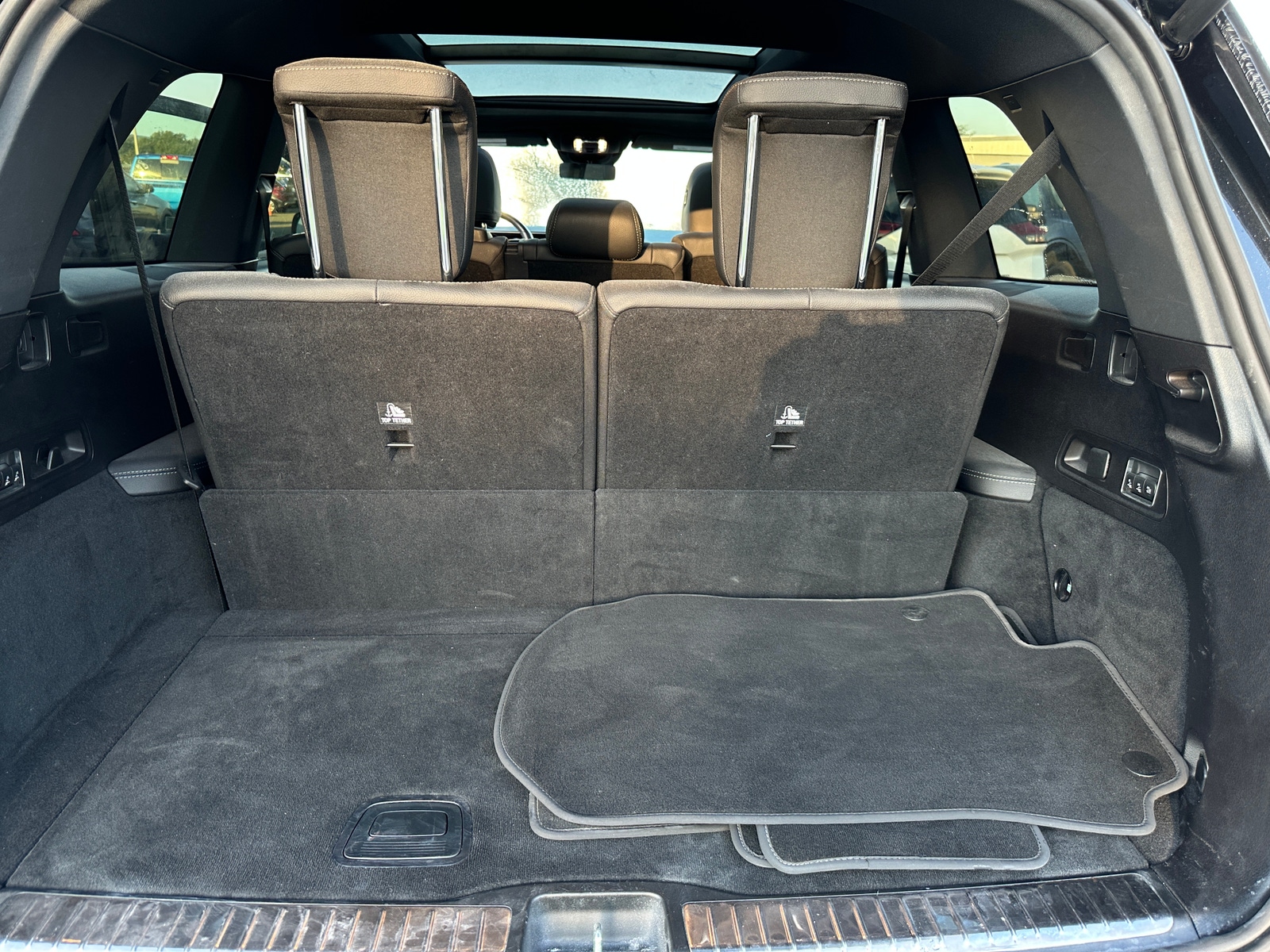 Thumbnail: 2024 Mercedes-Benz GLS - 6