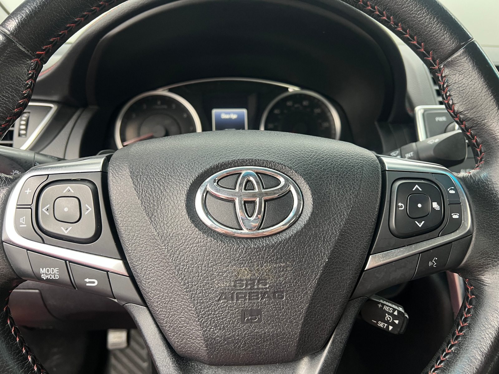 Thumbnail: 2015 Toyota Camry - 5