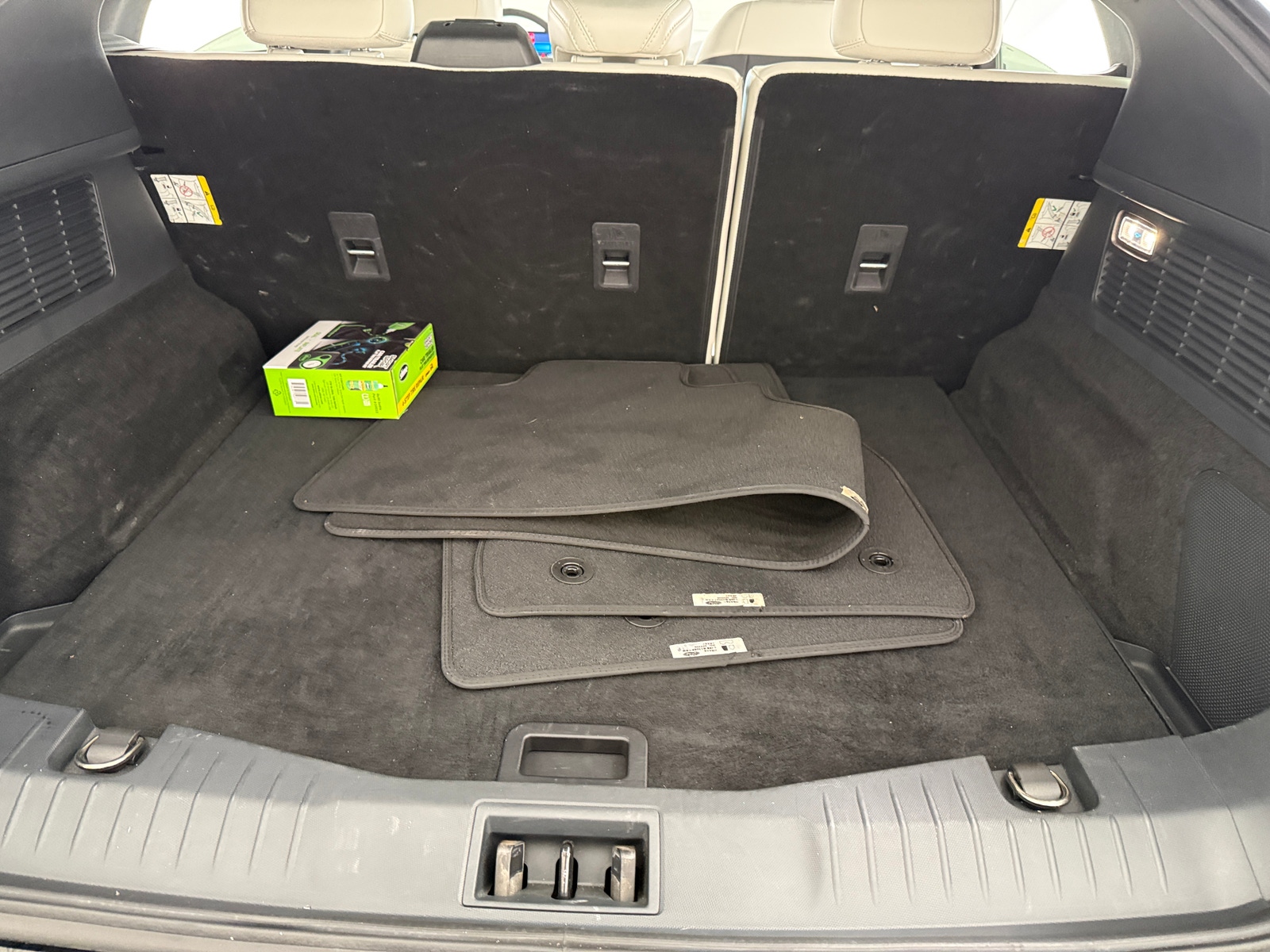 Thumbnail: 2022 Ford Mustang Mach-E - 6