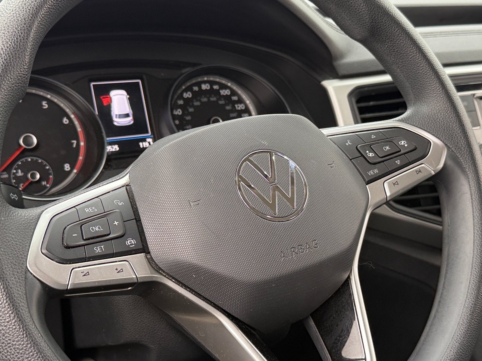 Thumbnail: 2021 Volkswagen Atlas - 5