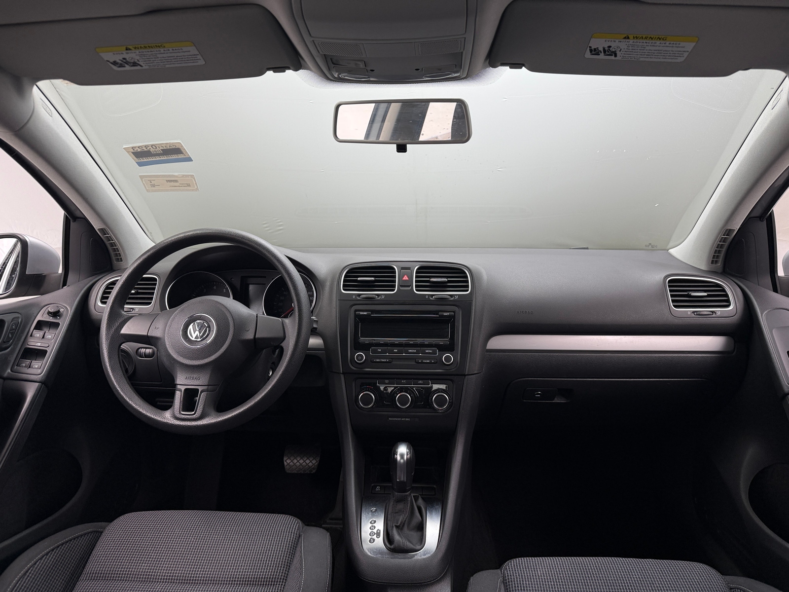 Thumbnail: 2014 Volkswagen Golf - 3