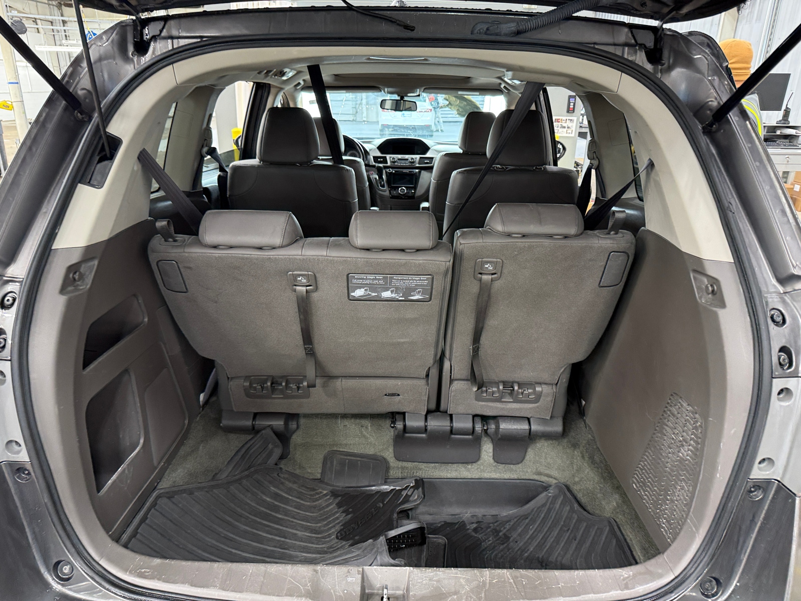 Thumbnail: 2015 Honda Odyssey - 6