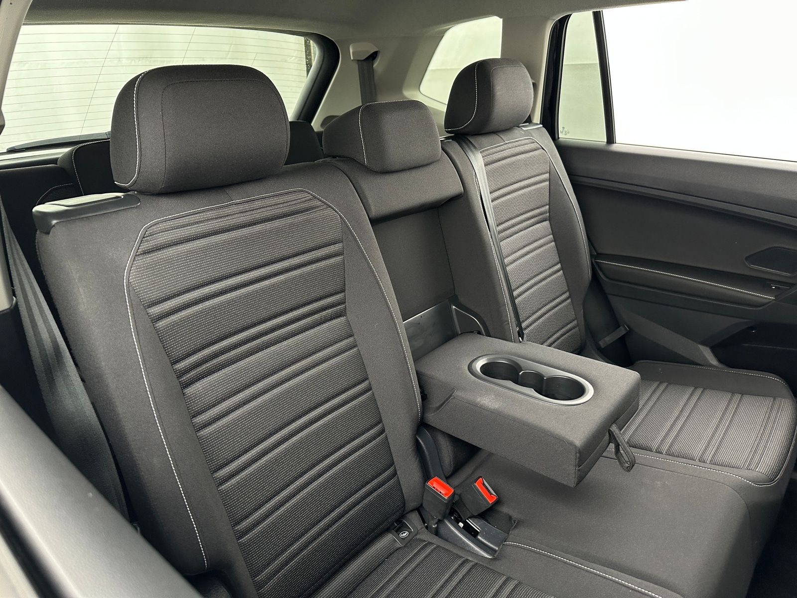 Thumbnail: 2024 Volkswagen Tiguan - 6