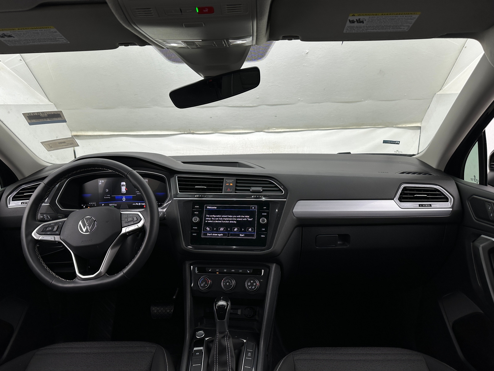 Thumbnail: 2024 Volkswagen Tiguan - 3