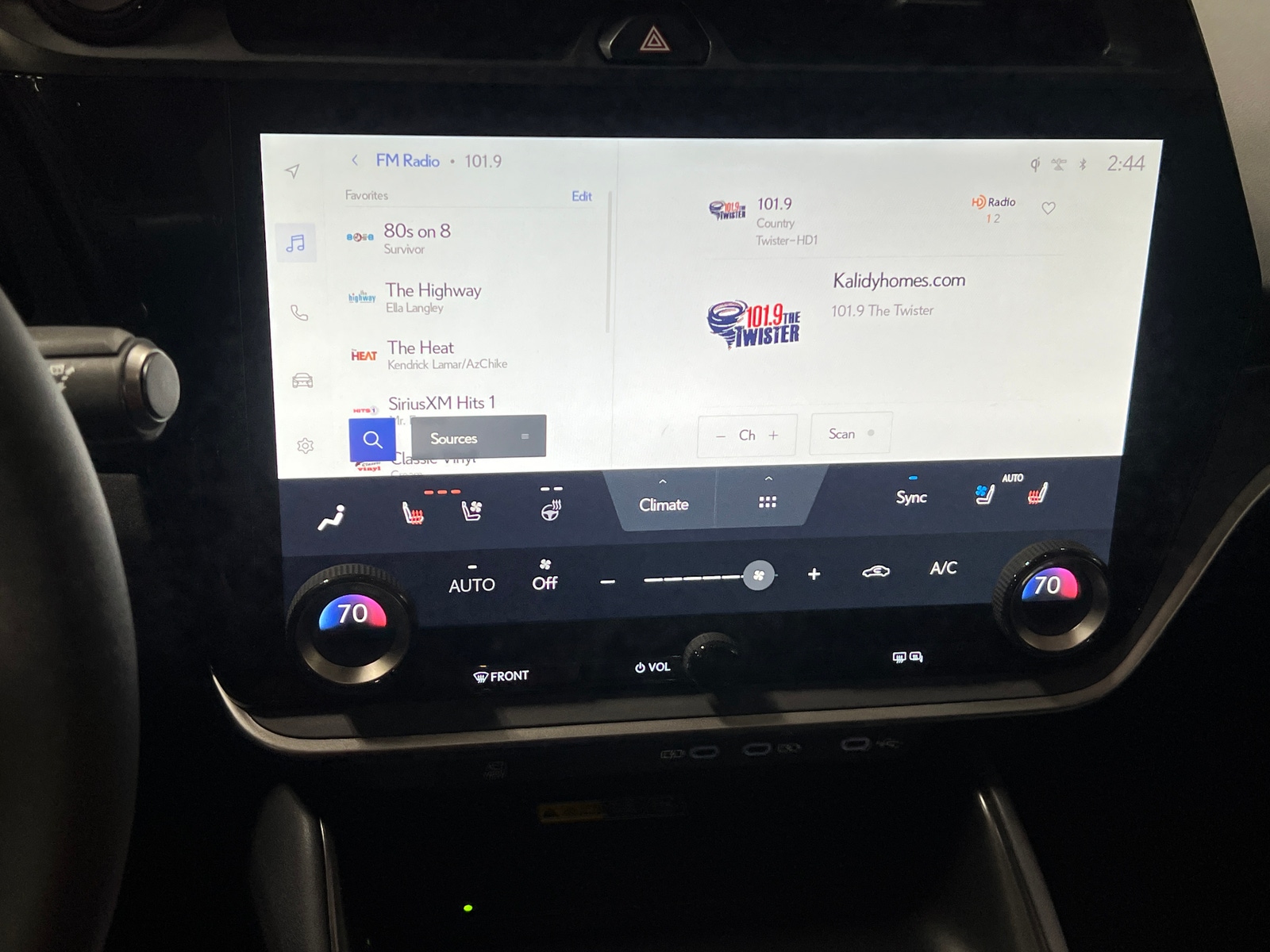 Thumbnail: 2024 Lexus RZ - 4