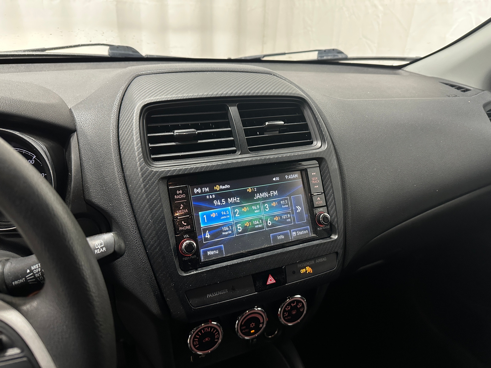 Thumbnail: 2018 Mitsubishi Outlander Sport - 4