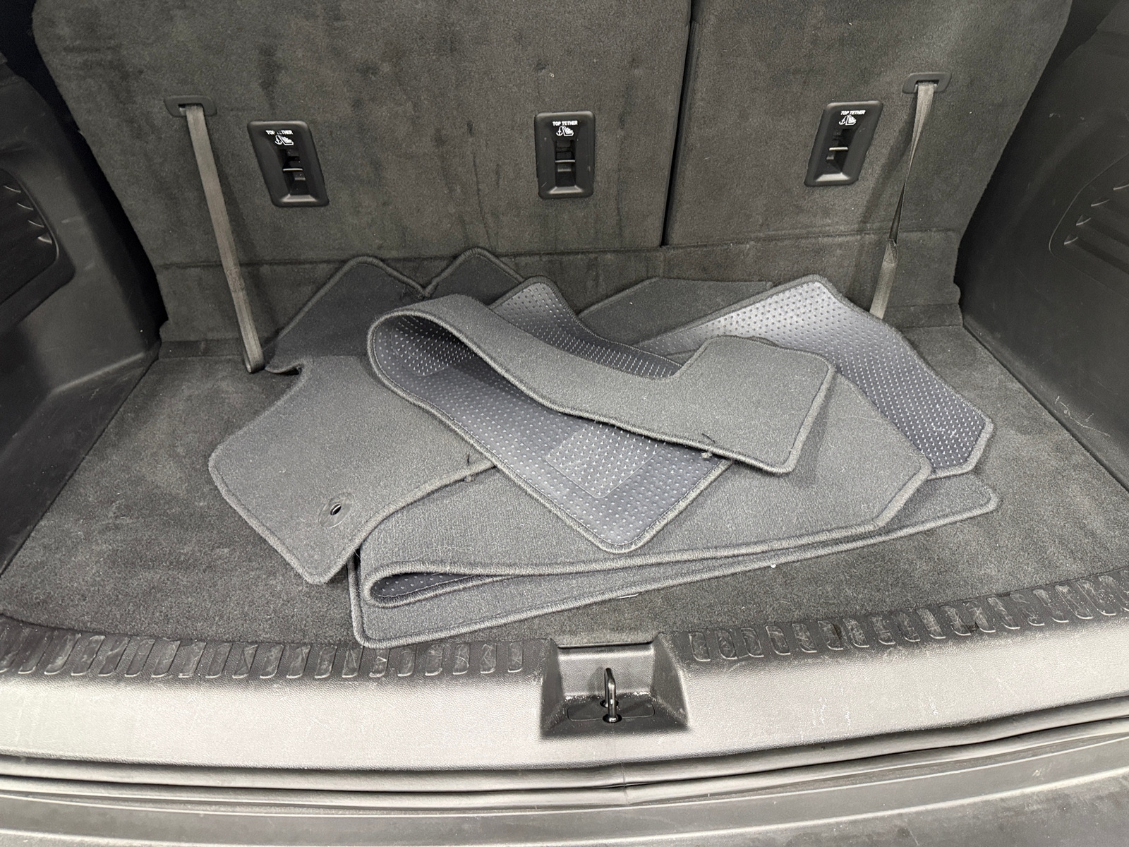 Thumbnail: 2025 GMC Acadia - 7