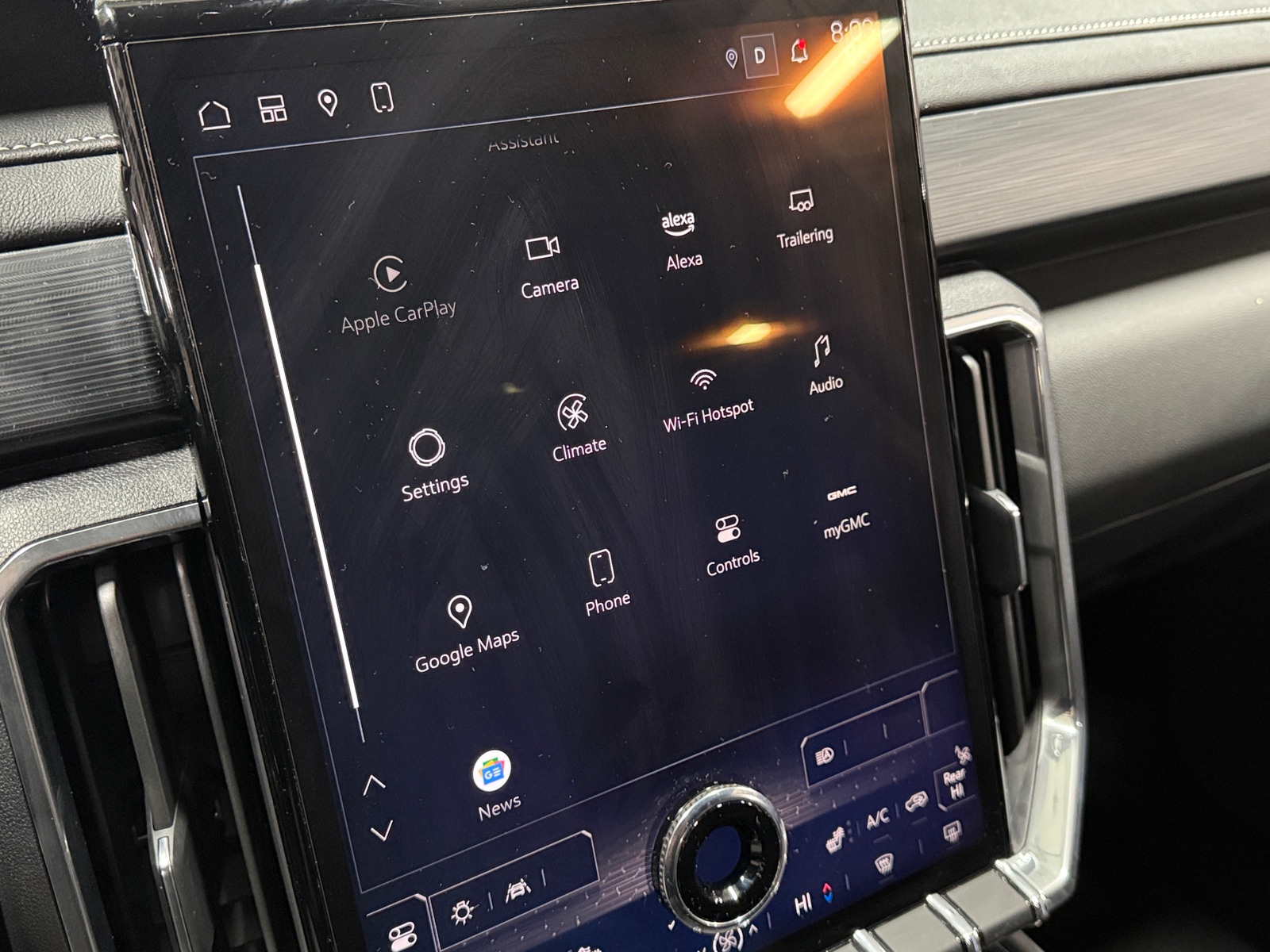 Thumbnail: 2025 GMC Acadia - 4