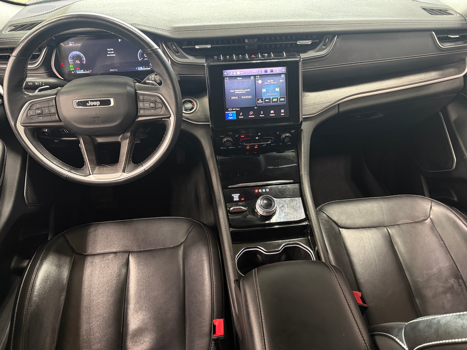 Thumbnail: 2022 Jeep Grand Cherokee L - 2