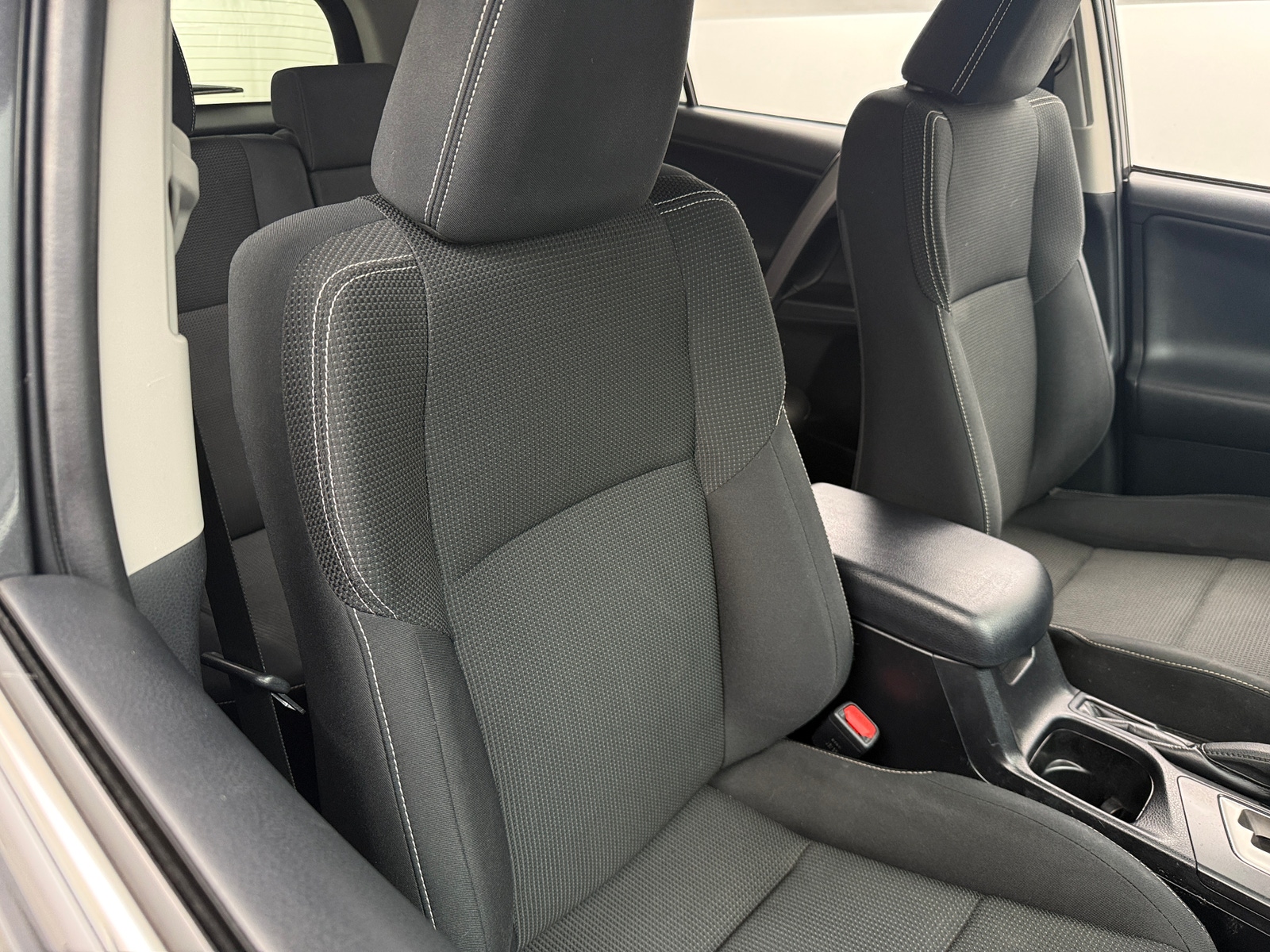 Thumbnail: 2017 Toyota RAV4 - 2