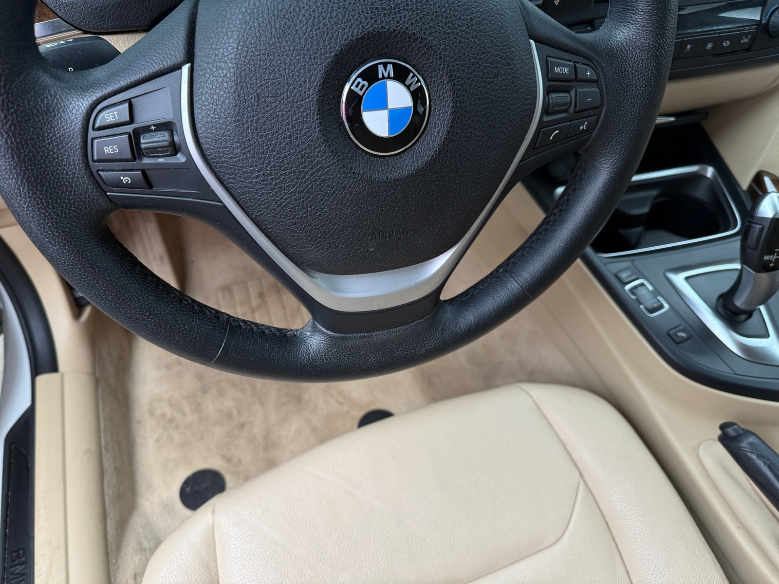 Thumbnail: 2015 BMW 3 Series - 4