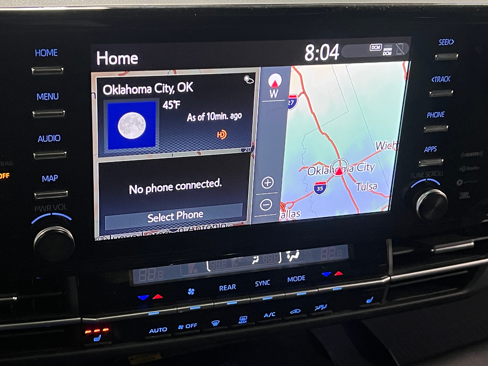 Thumbnail: 2024 Toyota Sienna - 3