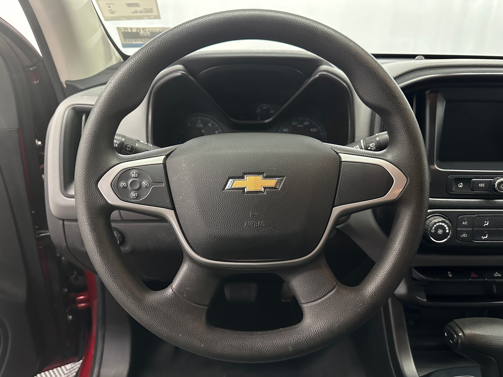 Thumbnail: 2021 Chevrolet Colorado - 5