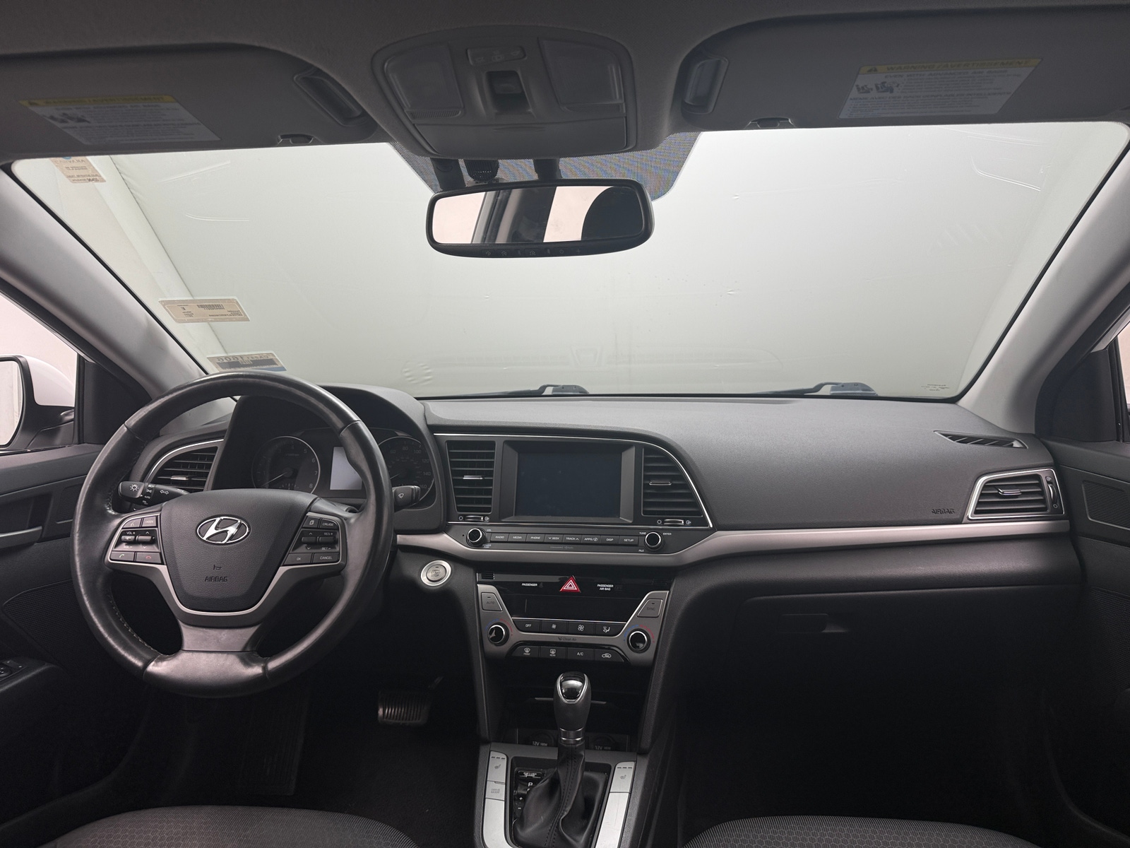 Thumbnail: 2017 Hyundai Elantra - 3