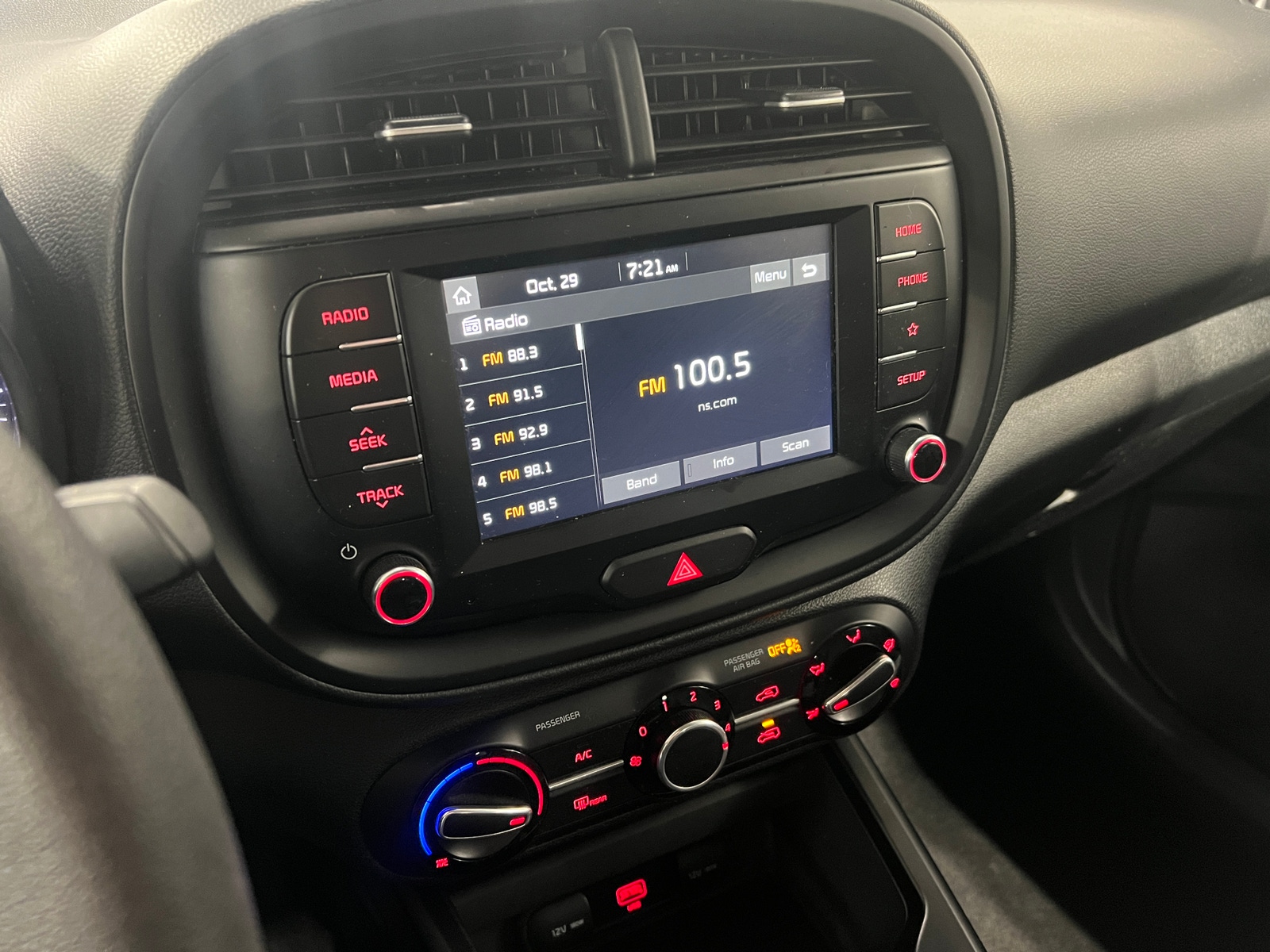 Thumbnail: 2021 Kia Soul - 4