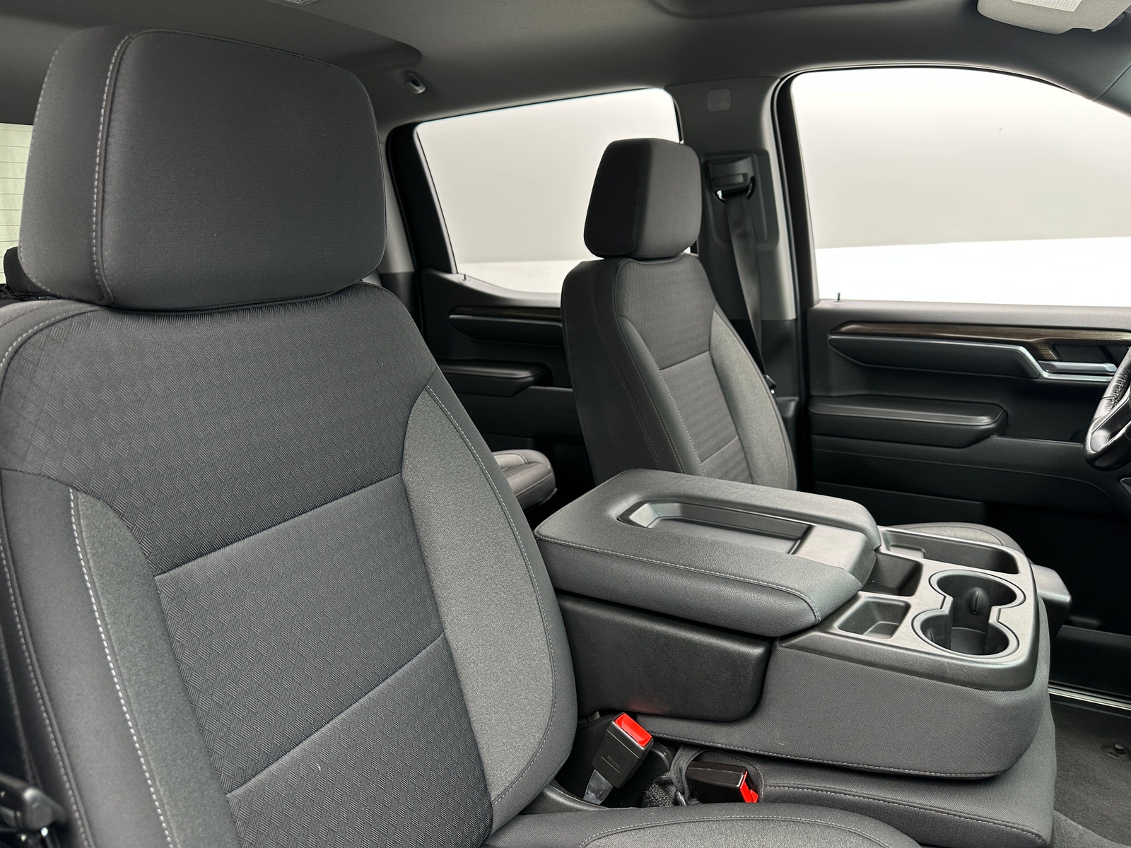 Thumbnail: 2022 Chevrolet Silverado 1500 - 2