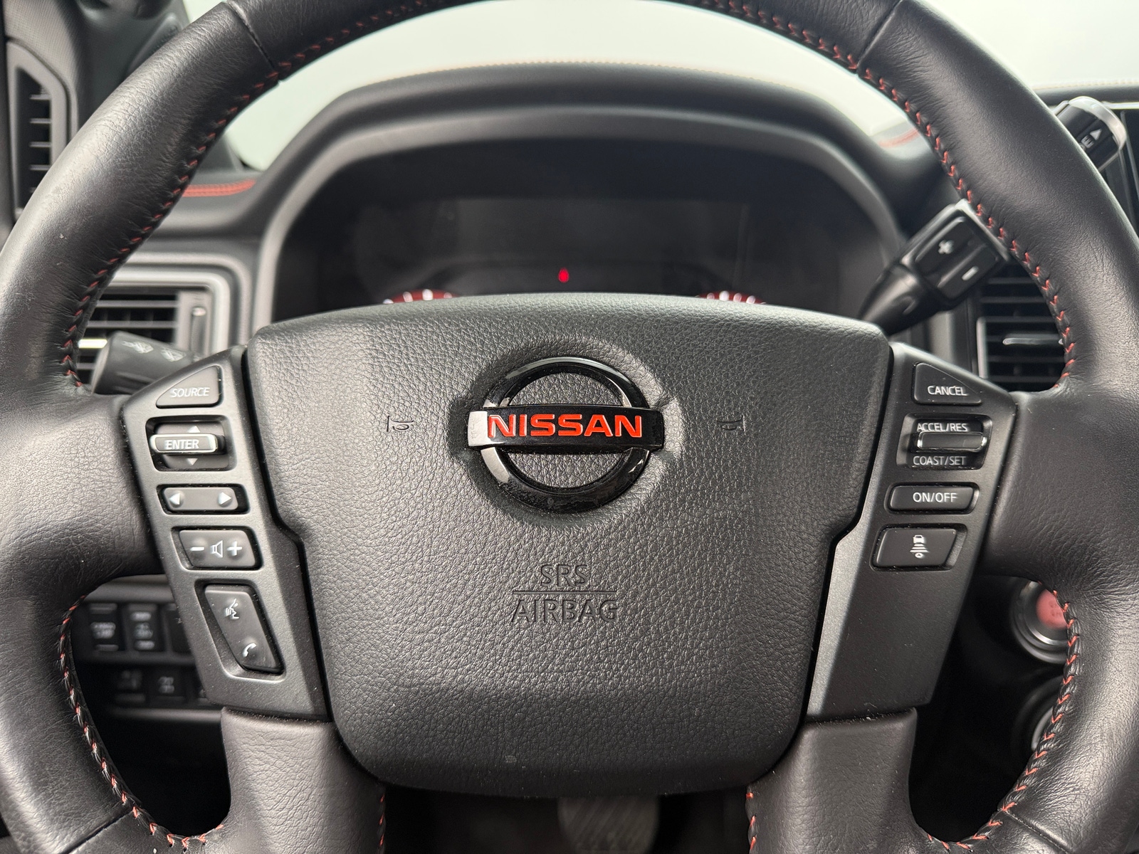 Thumbnail: 2021 Nissan Titan - 4