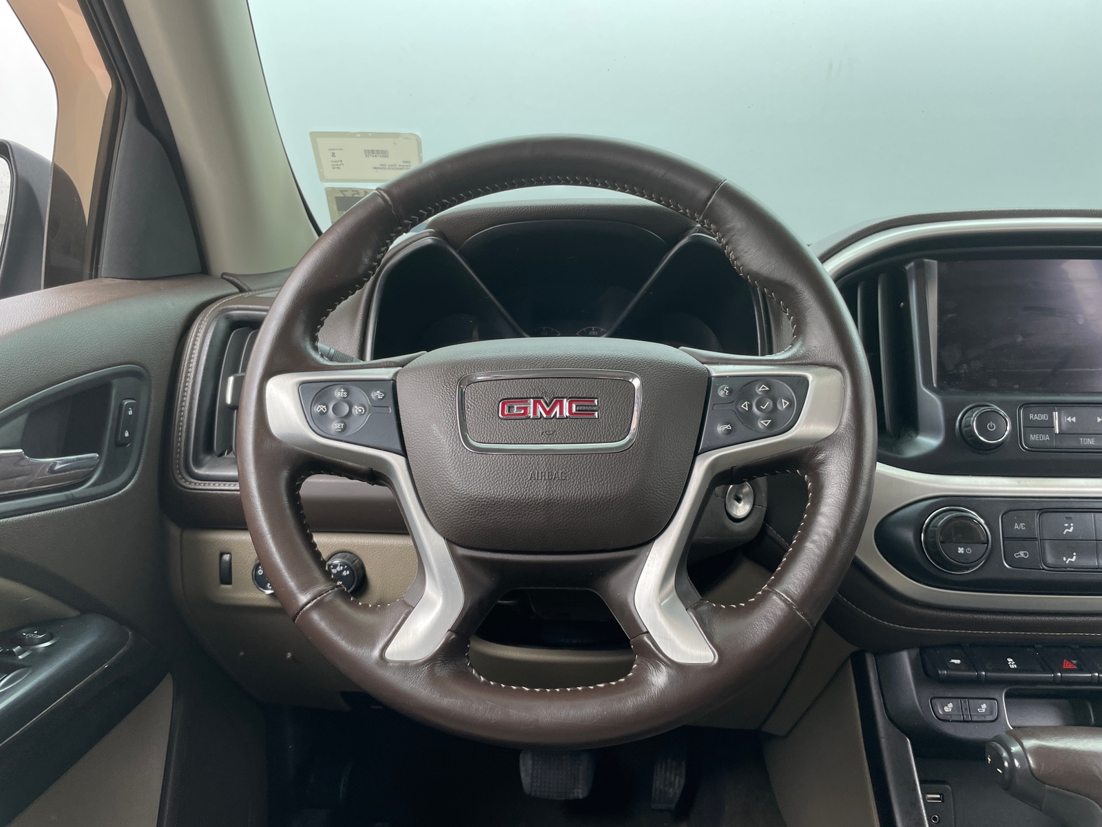 Thumbnail: 2016 GMC Canyon - 4