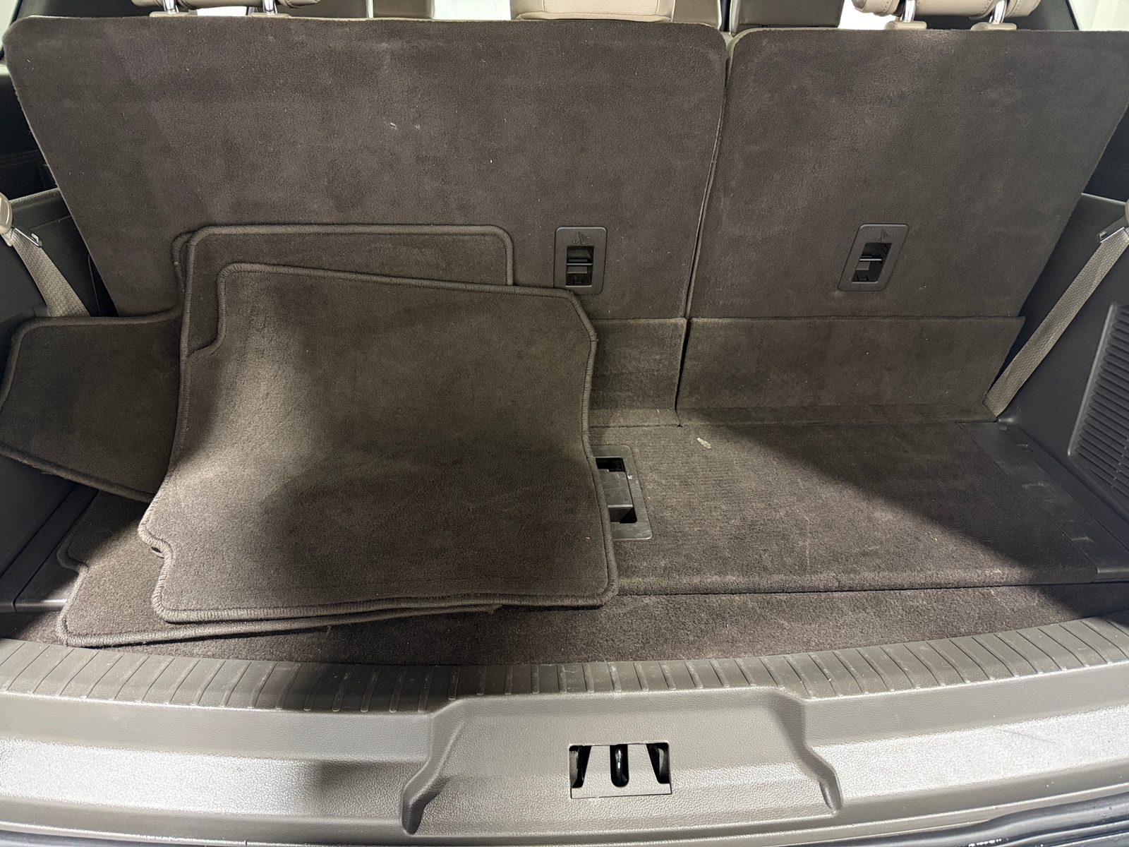 Thumbnail: 2021 Ford Expedition - 6