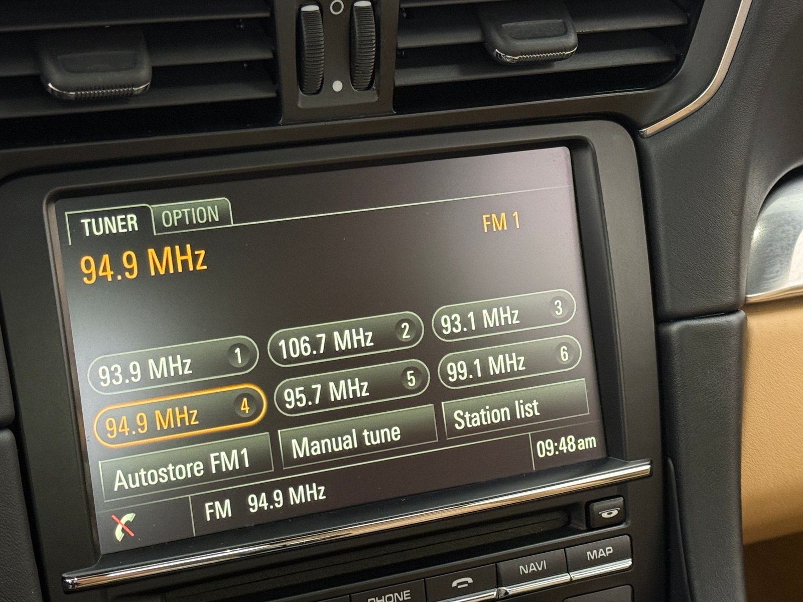 Thumbnail: 2015 Porsche 911 - 3