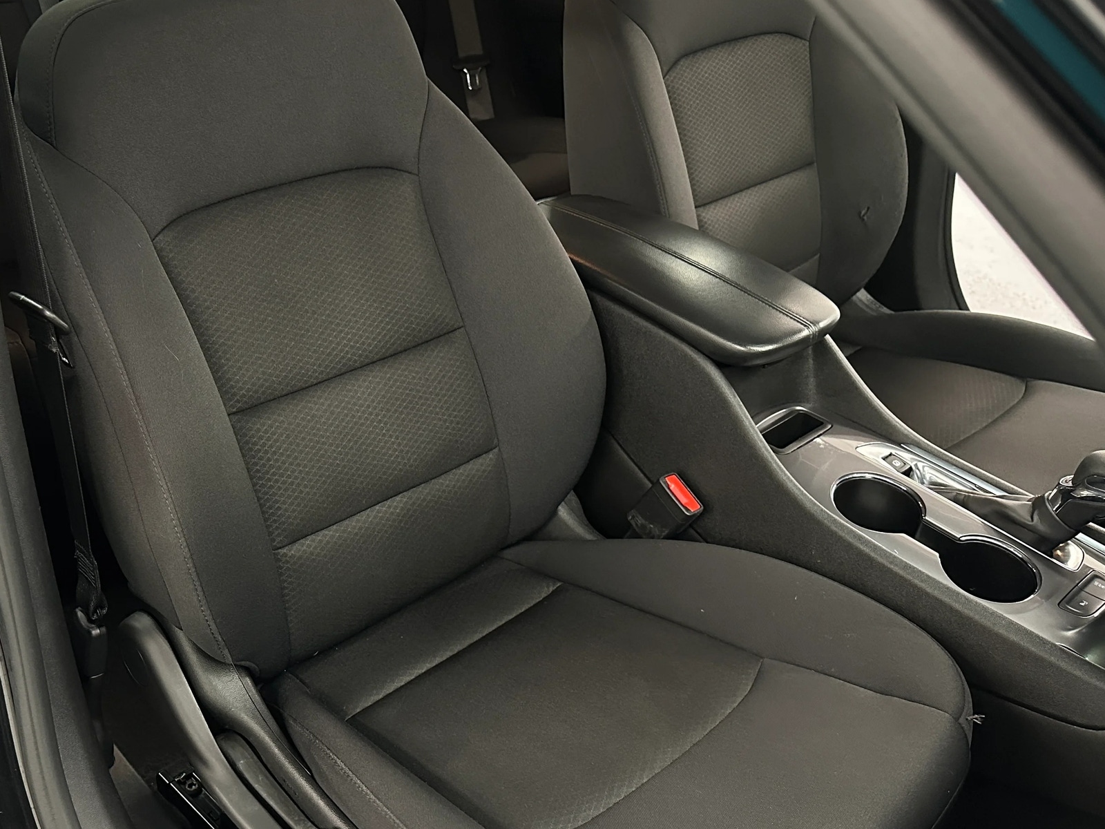 Thumbnail: 2023 Chevrolet Malibu - 2