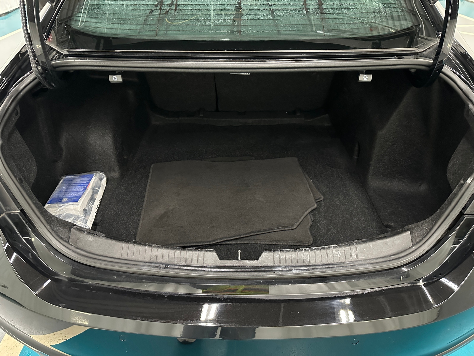 Thumbnail: 2023 Chevrolet Malibu - 7