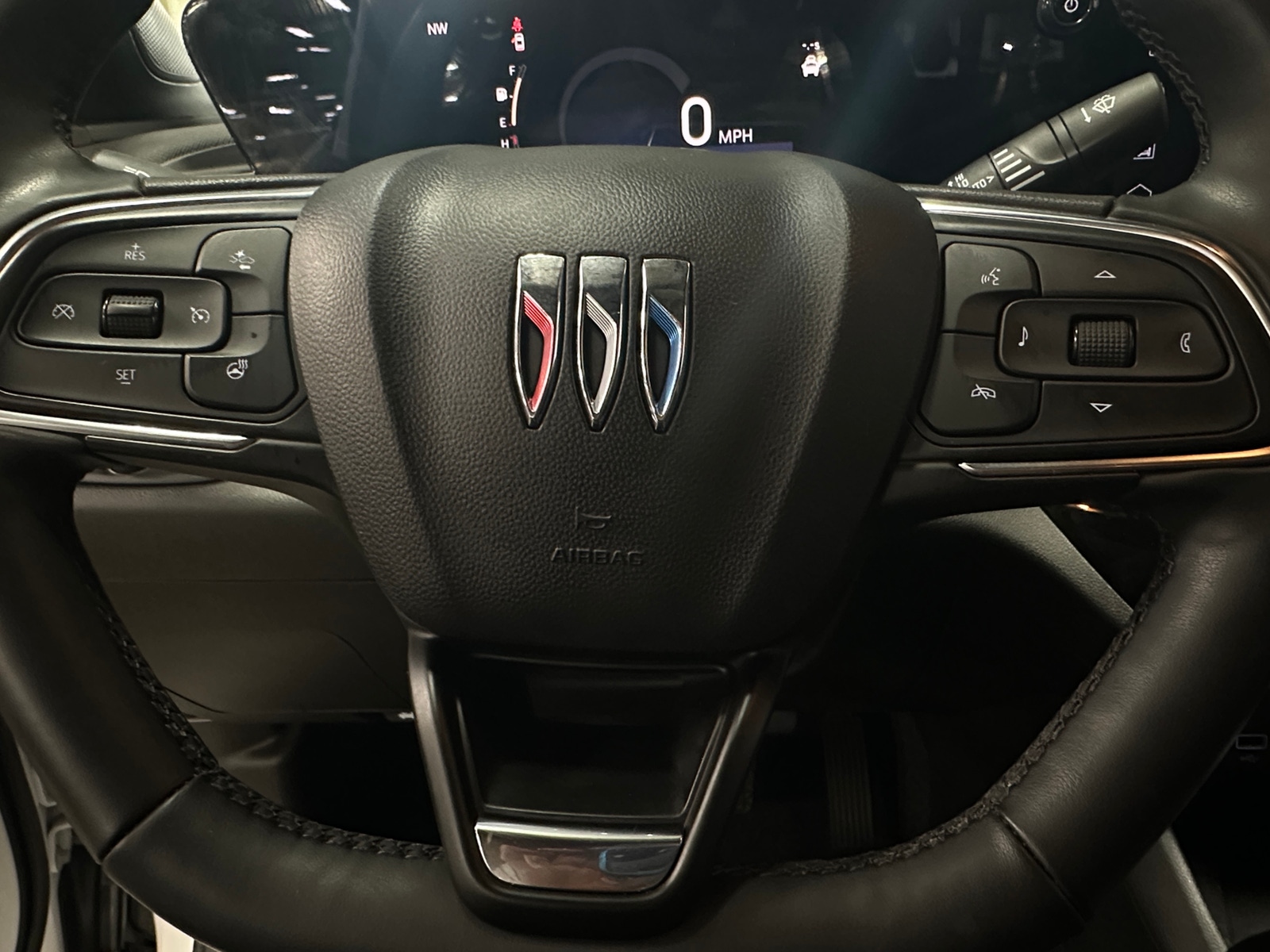 Thumbnail: 2024 Buick Envista - 4