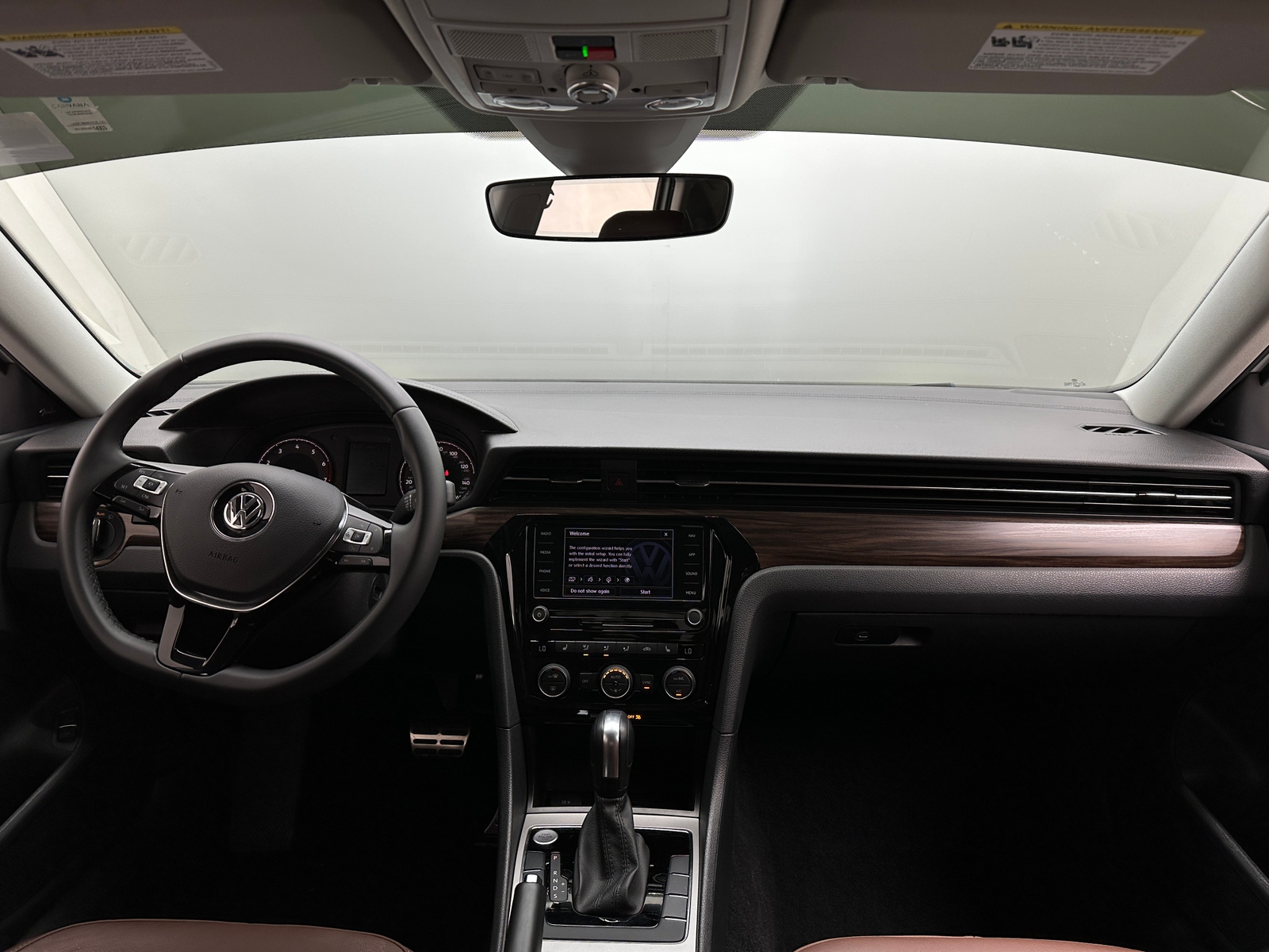 Thumbnail: 2022 Volkswagen Passat - 2