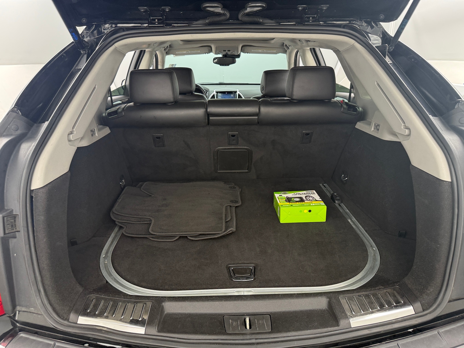 Thumbnail: 2014 Cadillac SRX - 6