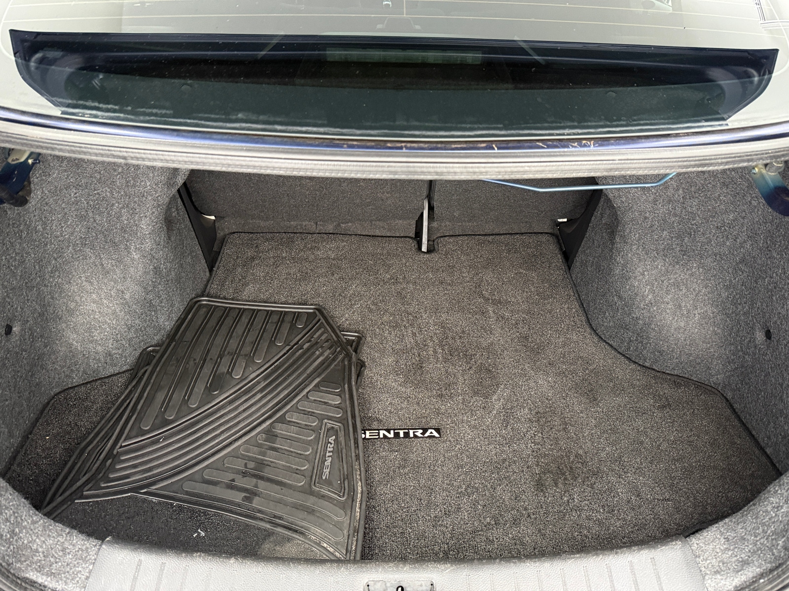 Thumbnail: 2019 Nissan Sentra - 7