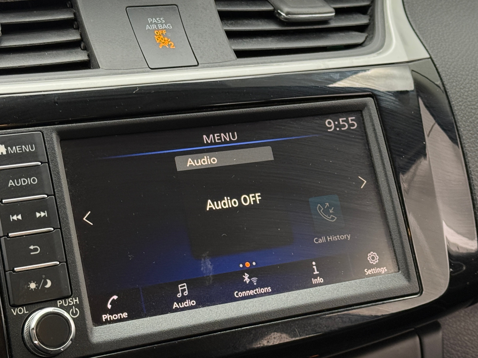 Thumbnail: 2019 Nissan Sentra - 4