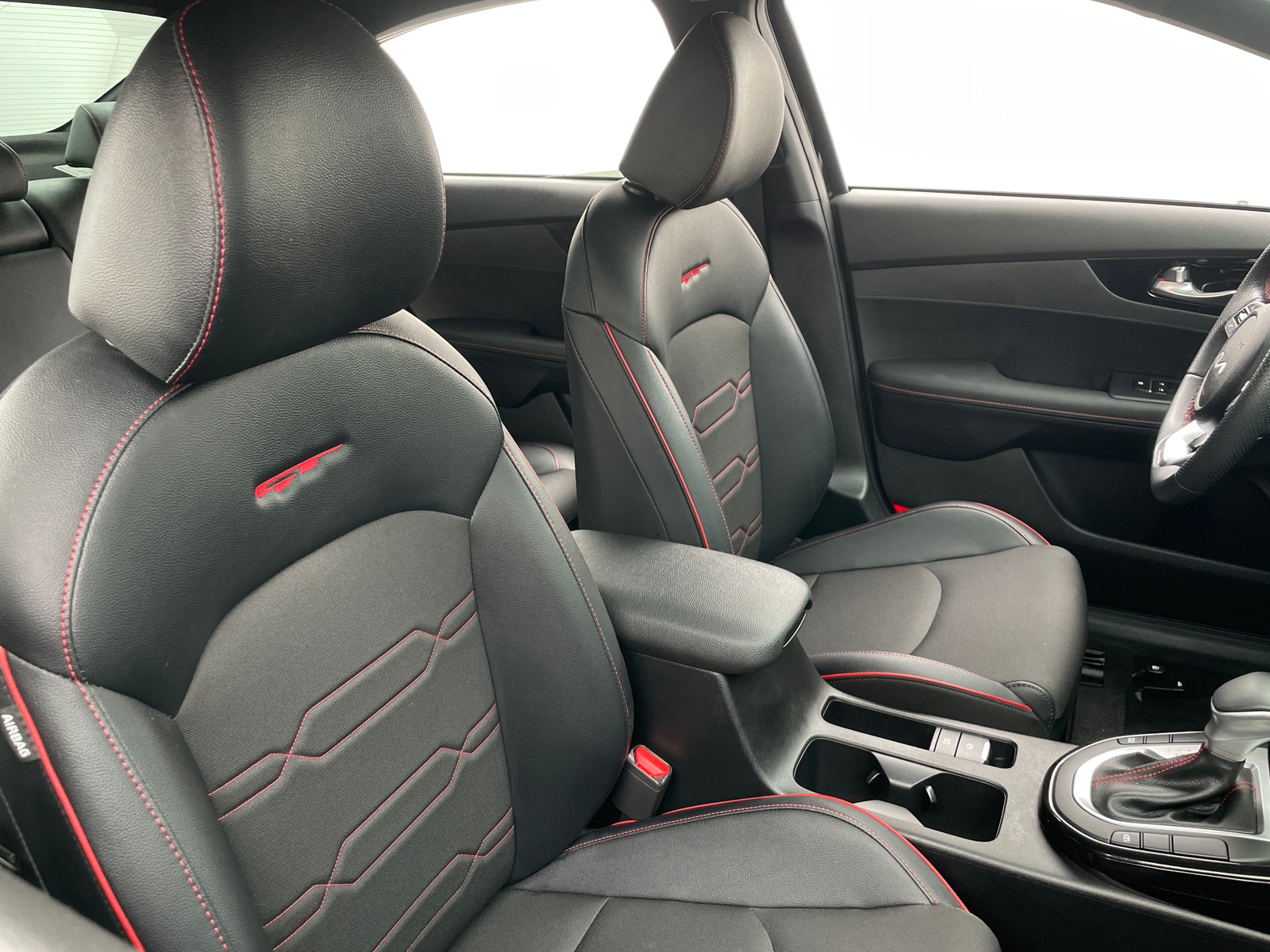 Thumbnail: 2023 Kia Forte - 2