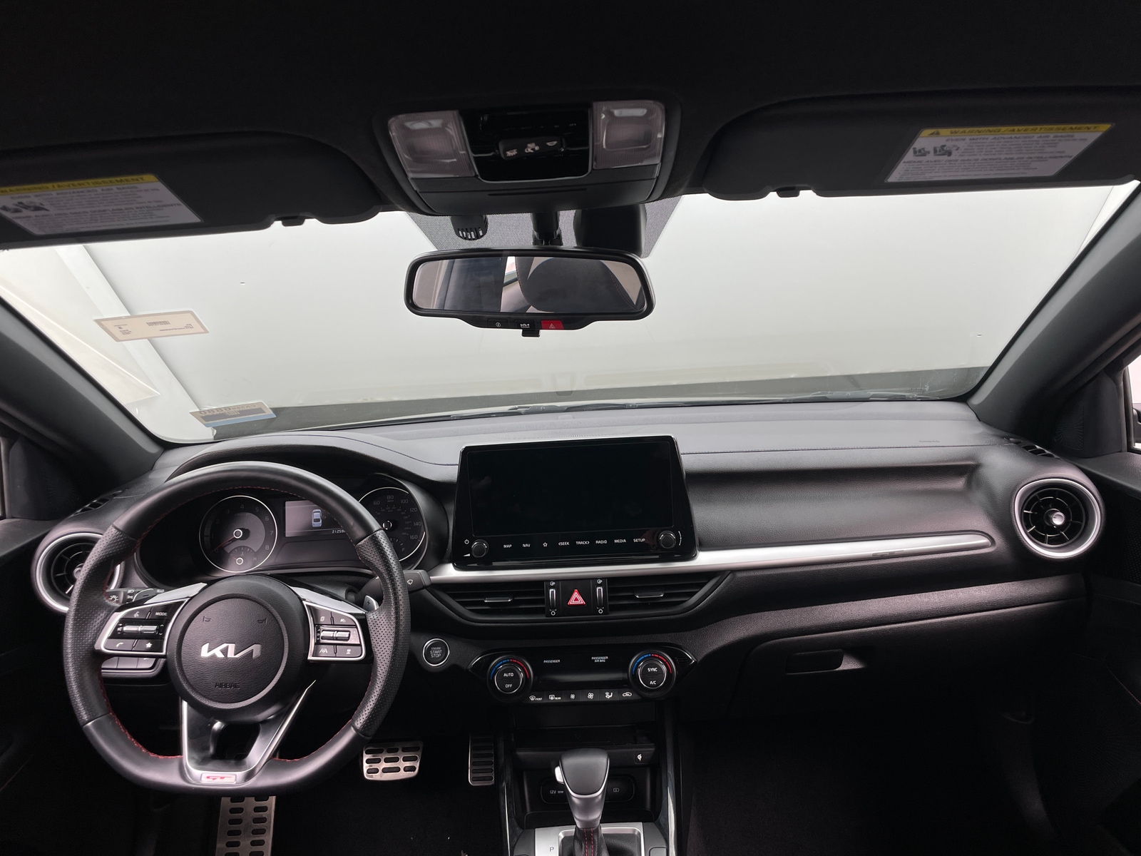 Thumbnail: 2023 Kia Forte - 3