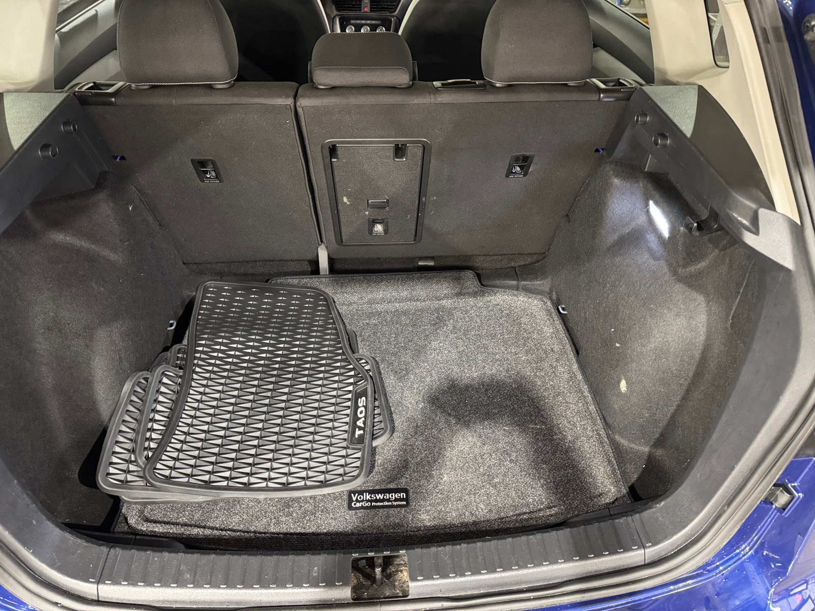 Thumbnail: 2024 Volkswagen Taos - 7