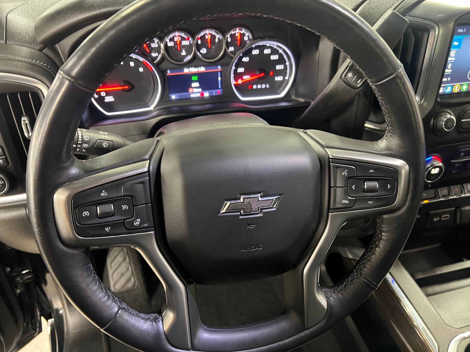 Thumbnail: 2022 Chevrolet Silverado 1500 - 4