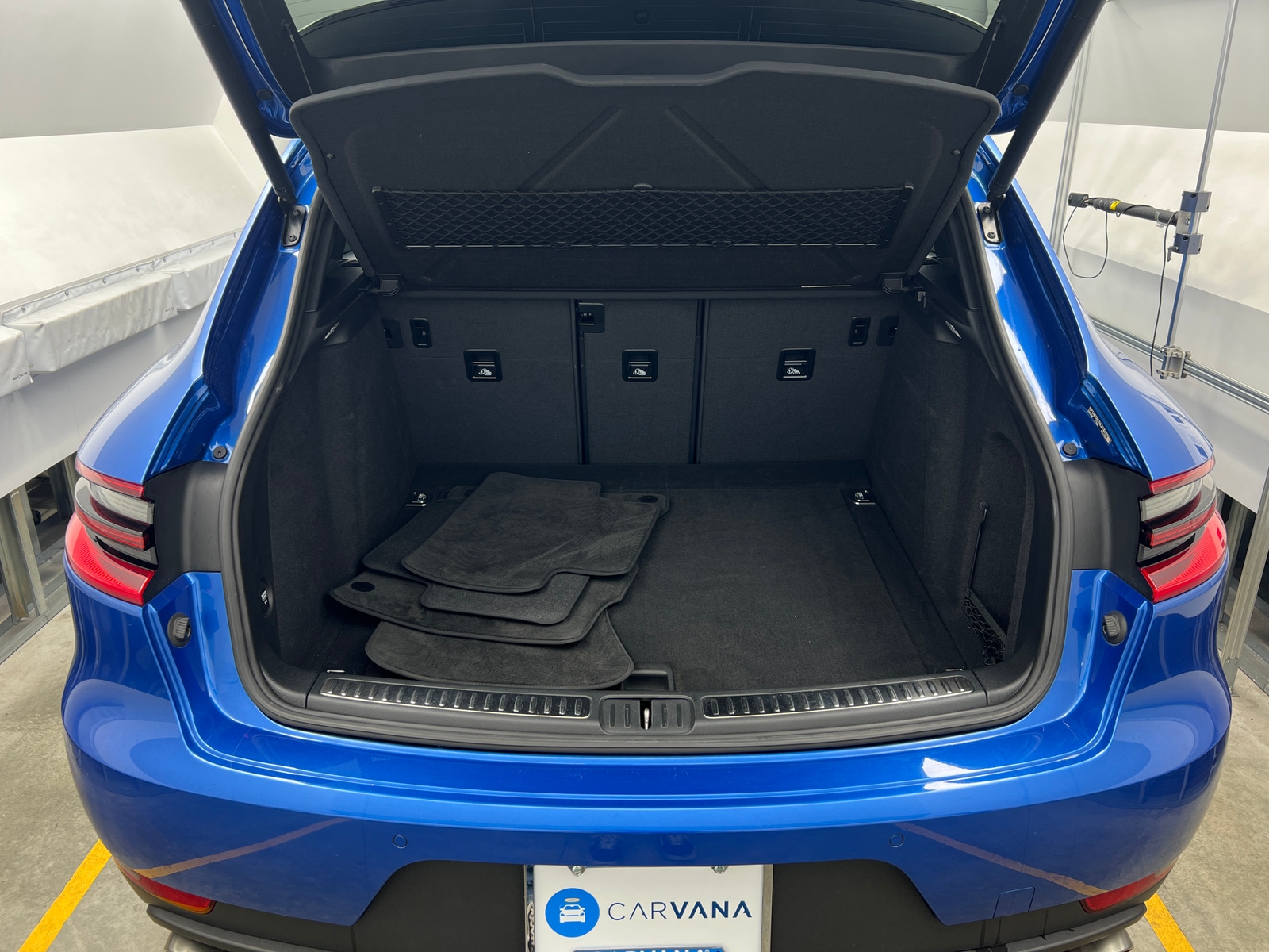 Thumbnail: 2017 Porsche Macan - 6