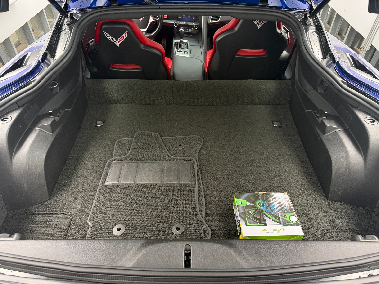 Thumbnail: 2018 Chevrolet Corvette - 4