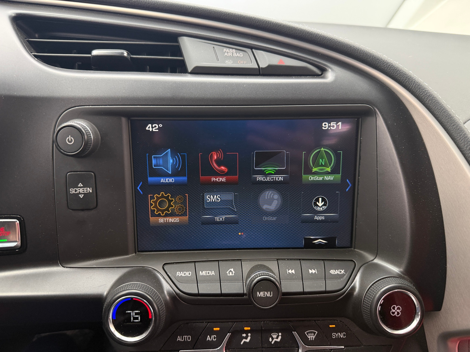 Thumbnail: 2018 Chevrolet Corvette - 2