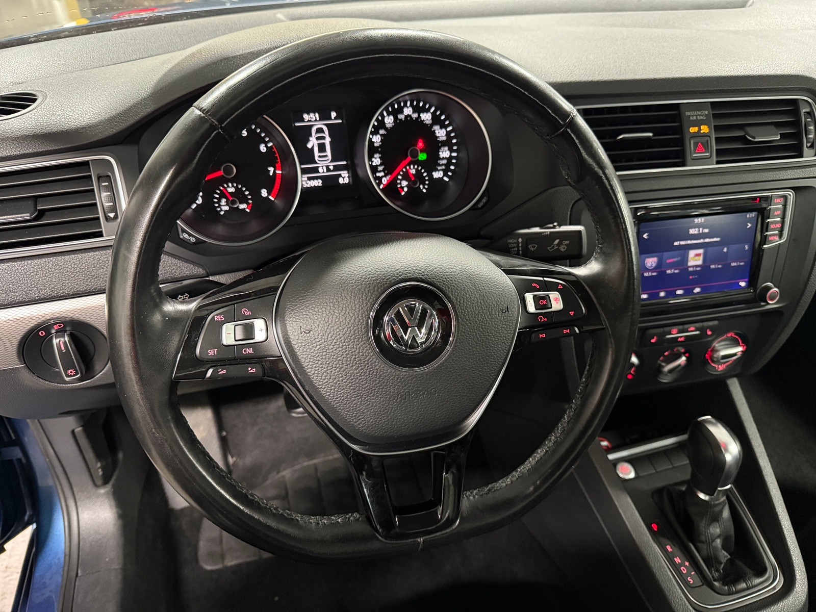 Thumbnail: 2018 Volkswagen Jetta - 4