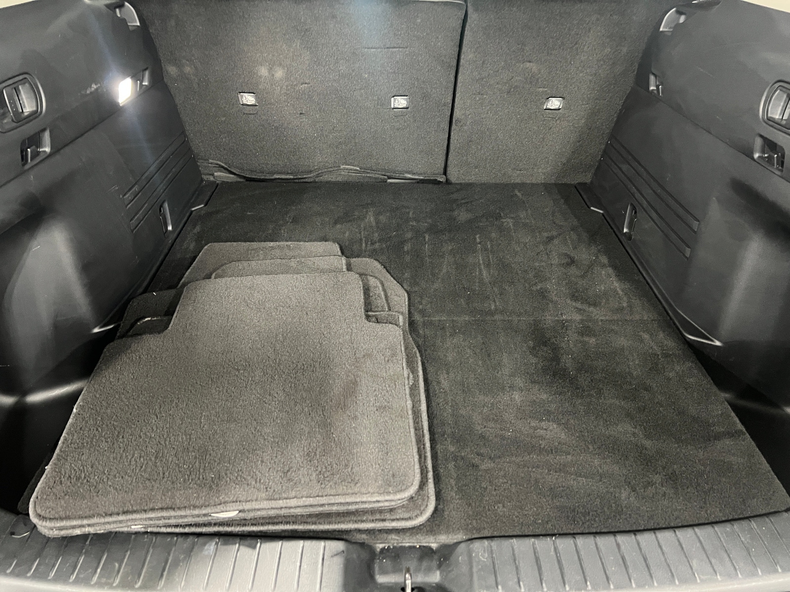 Thumbnail: 2025 Mazda CX-50 - 7