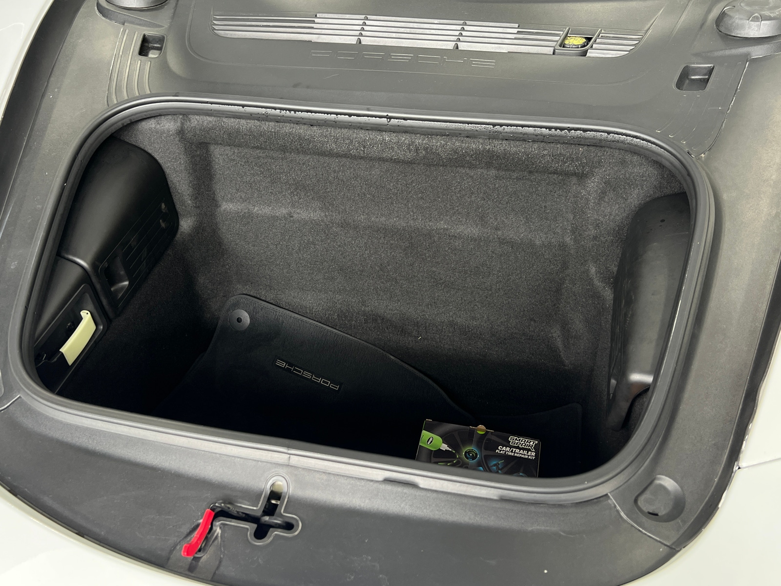 Thumbnail: 2019 Porsche 911 - 6